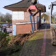 Deichbrücke, Abbruch des Windenfundaments und Vorbereitungen "Technik Neubau"